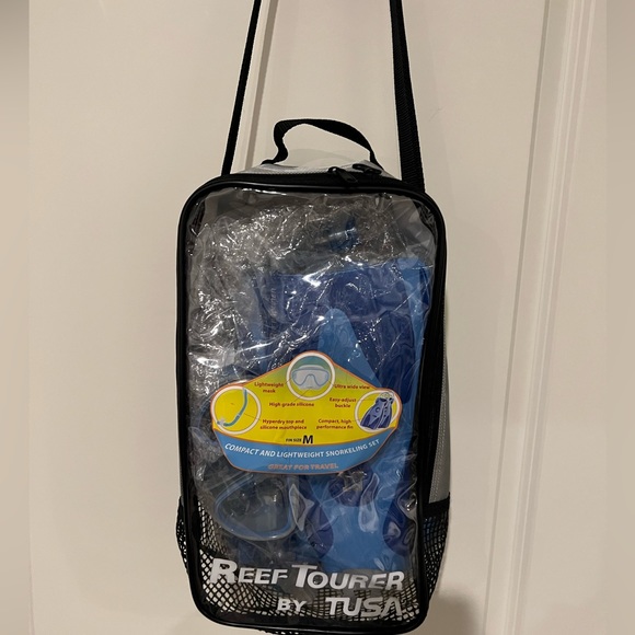 COPY - Reef Tourer by Tusa Snorkeling Set - Picture 4 of 6